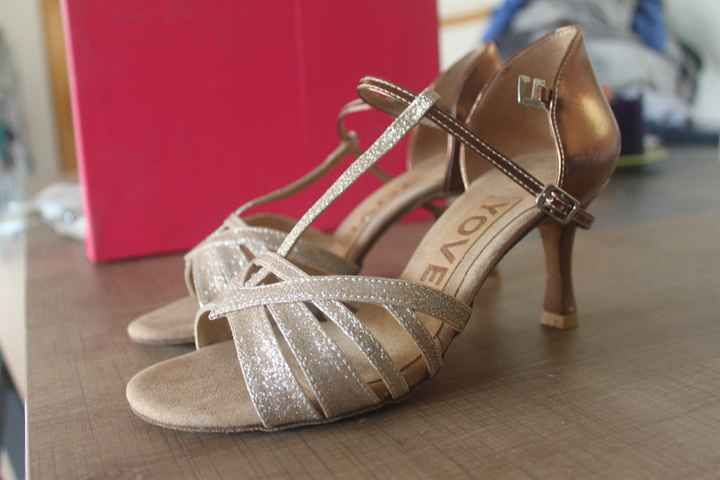 Mes chaussures de tango dorées