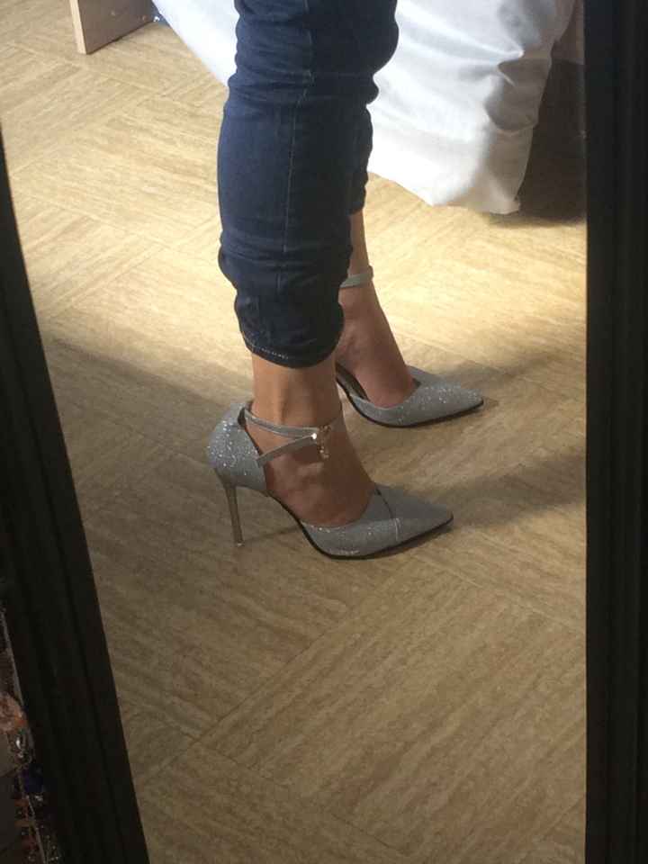 Chaussure ? trouvée :d - 1