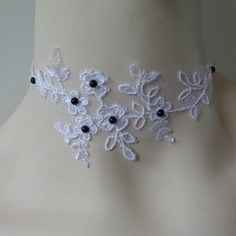 collier dentelle blanche