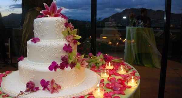 wedding cake illuminé