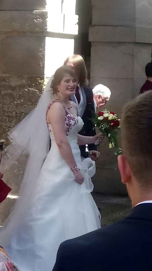 Le sourire plus large, je suis mariée ! en route pour la CL