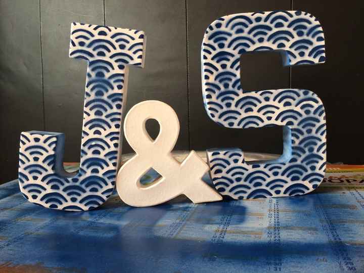 Lettres bombées pour table livre d'or - 1