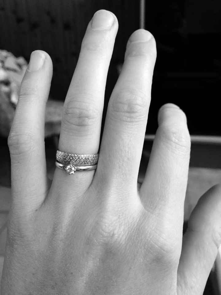 Avis : porter alliance et bague de fiançailles ? - 2