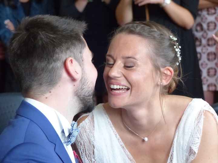 Le bisou, le bisou, le bisou ! ;)