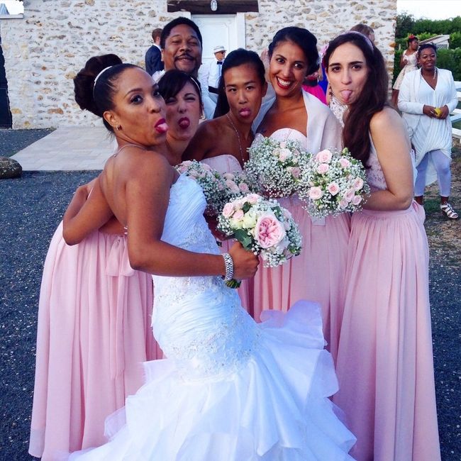 Mes demoiselles d'honneur et moi. 