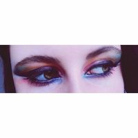 voila ce que je fais comme maquillage 