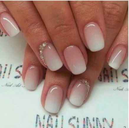 Style "ombré" très naturel, avec très peu de paillettes