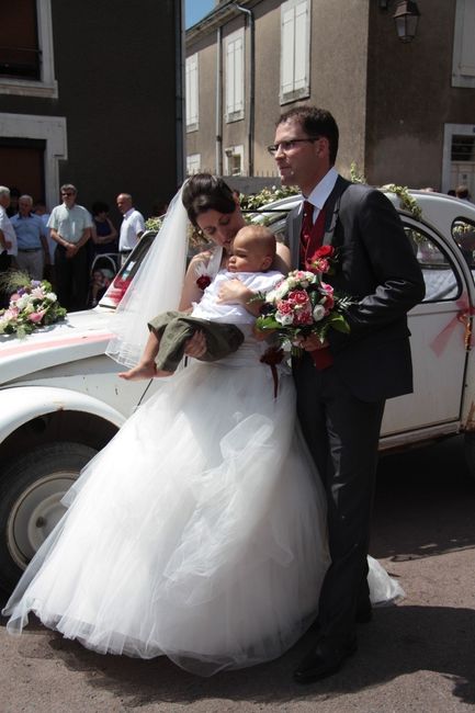 nous et non petit filleul d'amour avec le costume que je lui ai réaliser