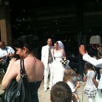 la sortie de la mairie 