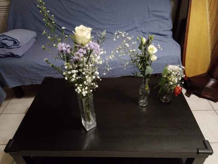 Essai bouquets de fleurs pour les tables