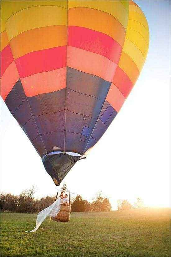 Dans les airs