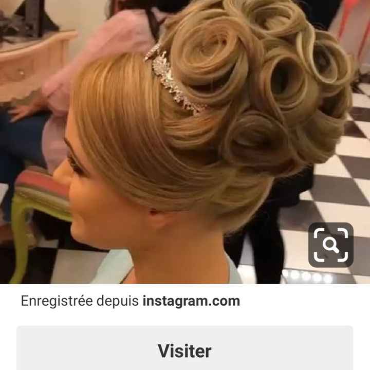 Chignon haut : Vote ! - 3