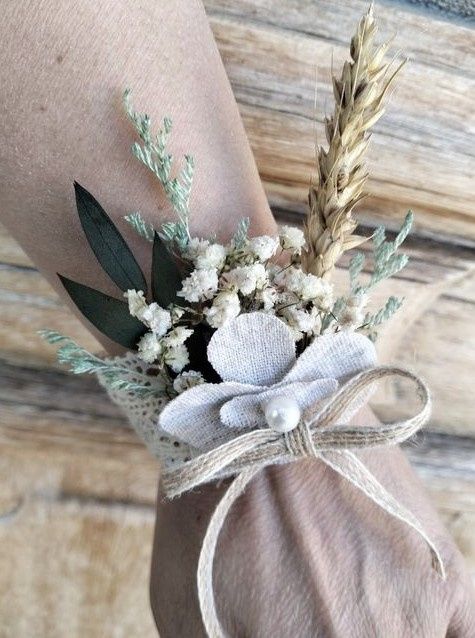 Essai bracelet demoiselle d honneur Diy 5