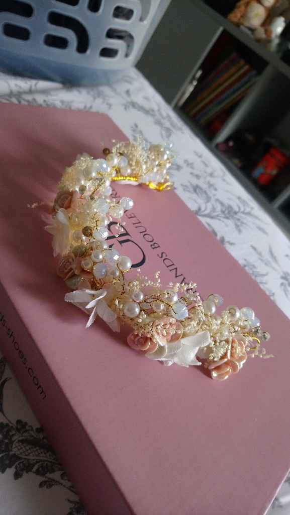 Montrez moi vos accessoires pour les cheveux - 1