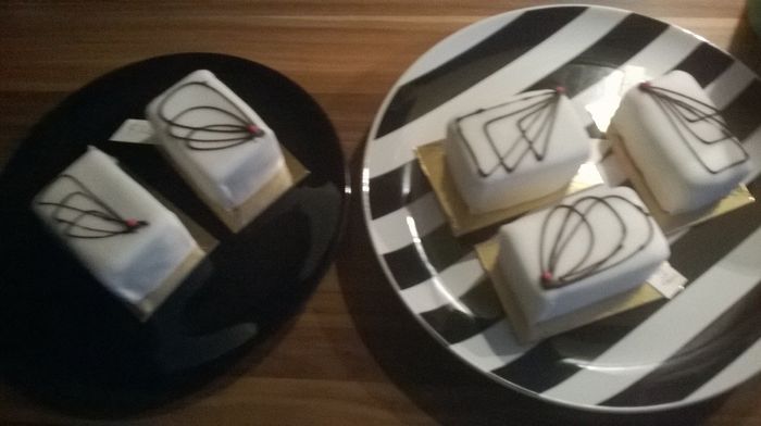 échantillons gateau de mariage