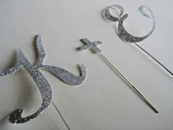 cake topper