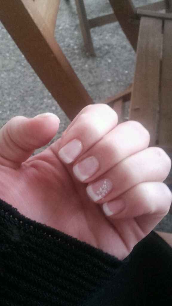 Essai manucure...simple! - 1