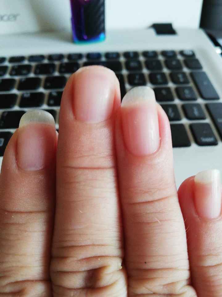 Help!! Manucure - 1