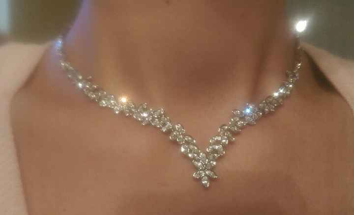 Collier swarovski reçu :) - 1