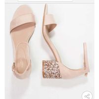  Chaussures 👠 Soutien gorge 👙 - 1