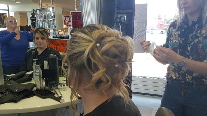Cheveux fins? Quel coiffure pour le jour j ? - 1