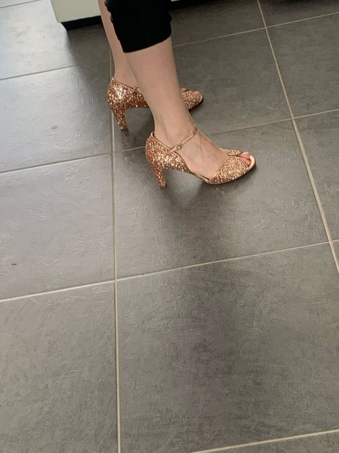 Bobbies photos swingueuse 5