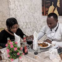 DINER EN AMOUREUX AU RESTAURANT WHITE HOUSE DE BONAPRISO