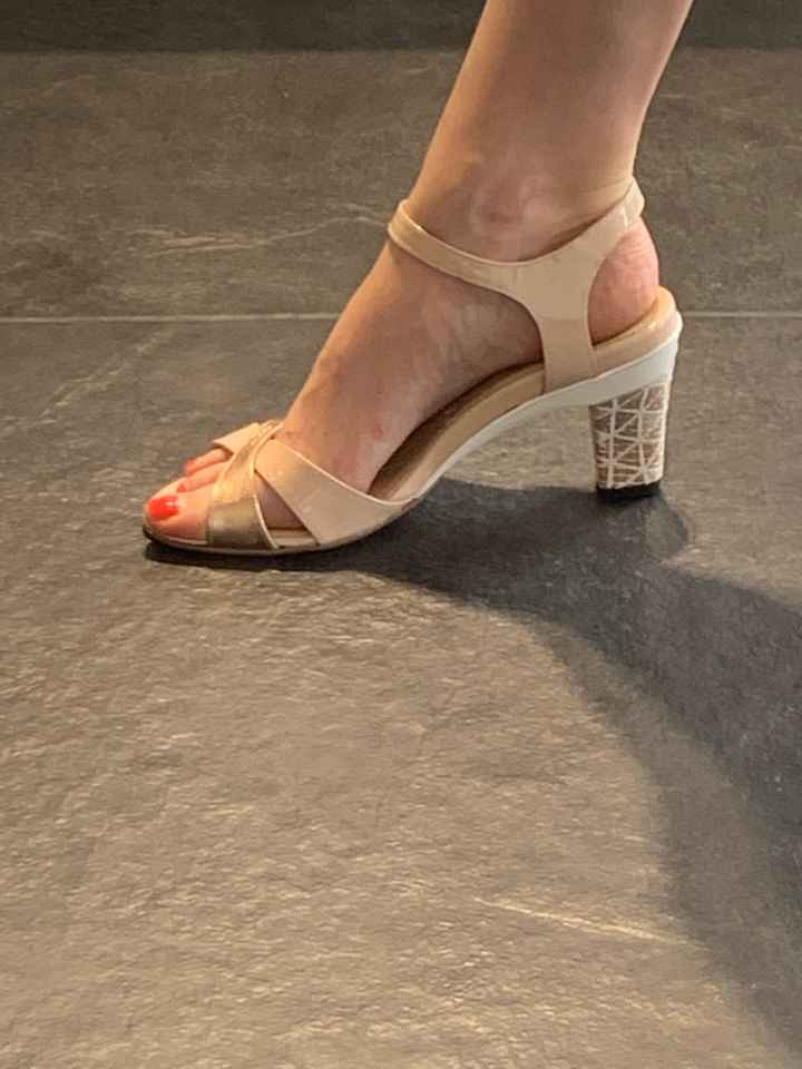 Chaussures trouvées - talons amovibles ! - 1