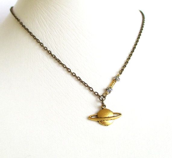 collier thème espace