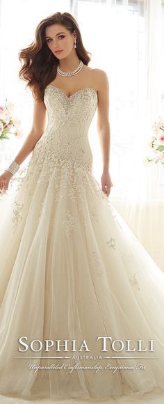 robe sophia tolli-13