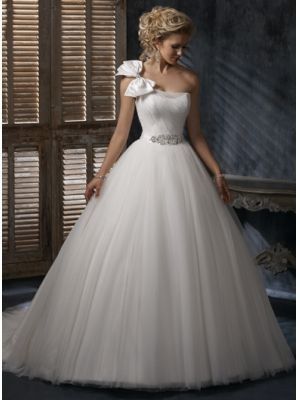 robe de mariée avec noeud-7