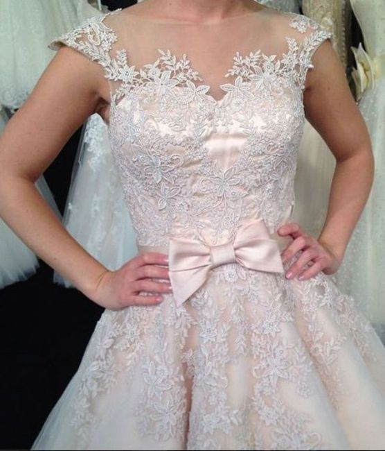 robe de mariée avec noeud-11