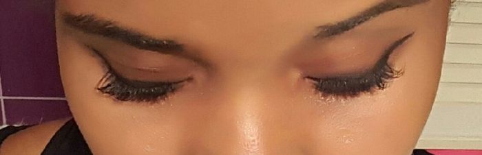 Faux cils ? - 1