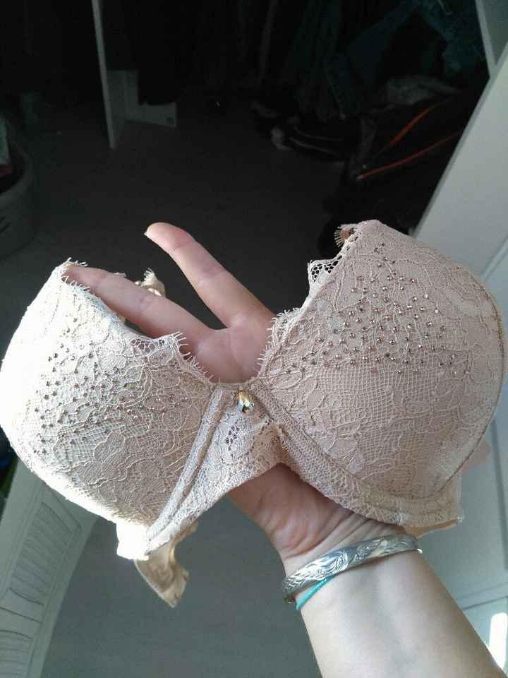 Essai robe cérémonie civile et sous vêtements - 1