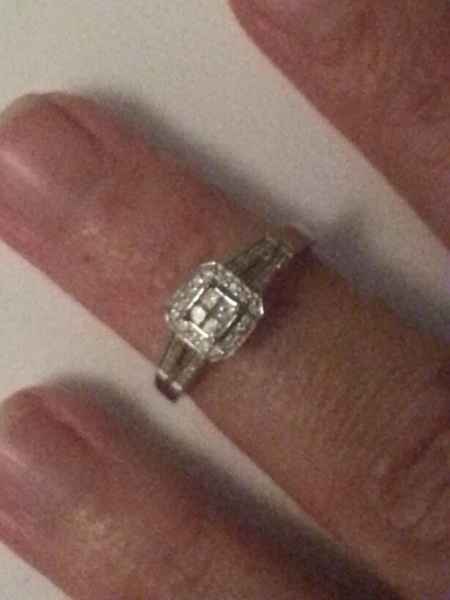 Ma bague de fiançailles