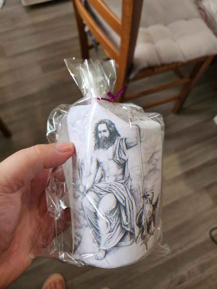 Cout de revient cadeau invité: gobelet et paille reutilisable - 4