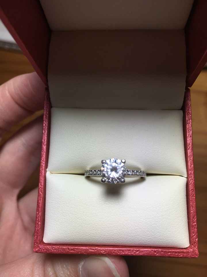 Montrez nous vos bagues de fiançailles :d - 1