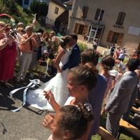 Sortie ceremonie laïque (bâtons rubans) 