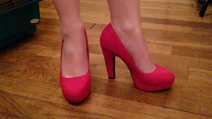 Vos chaussures mariées - 1