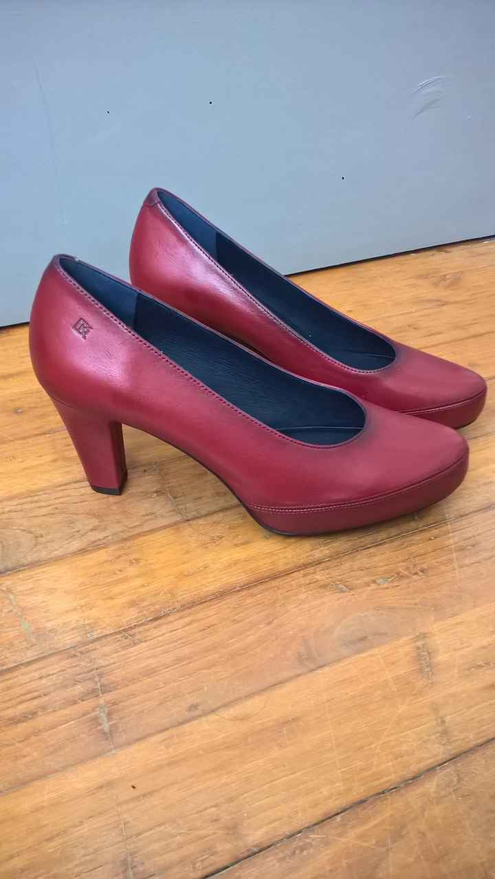 Des chaussures colorées - 1