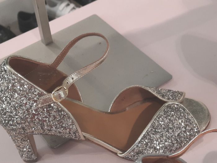 Besoin d'aide chaussures... 4