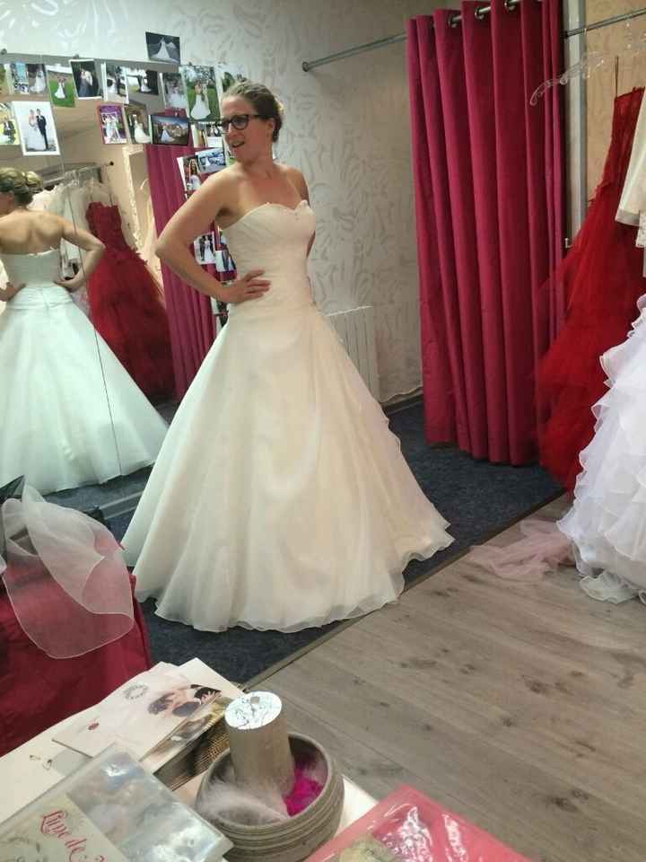 J'ai trouvé ma robe ! - 1