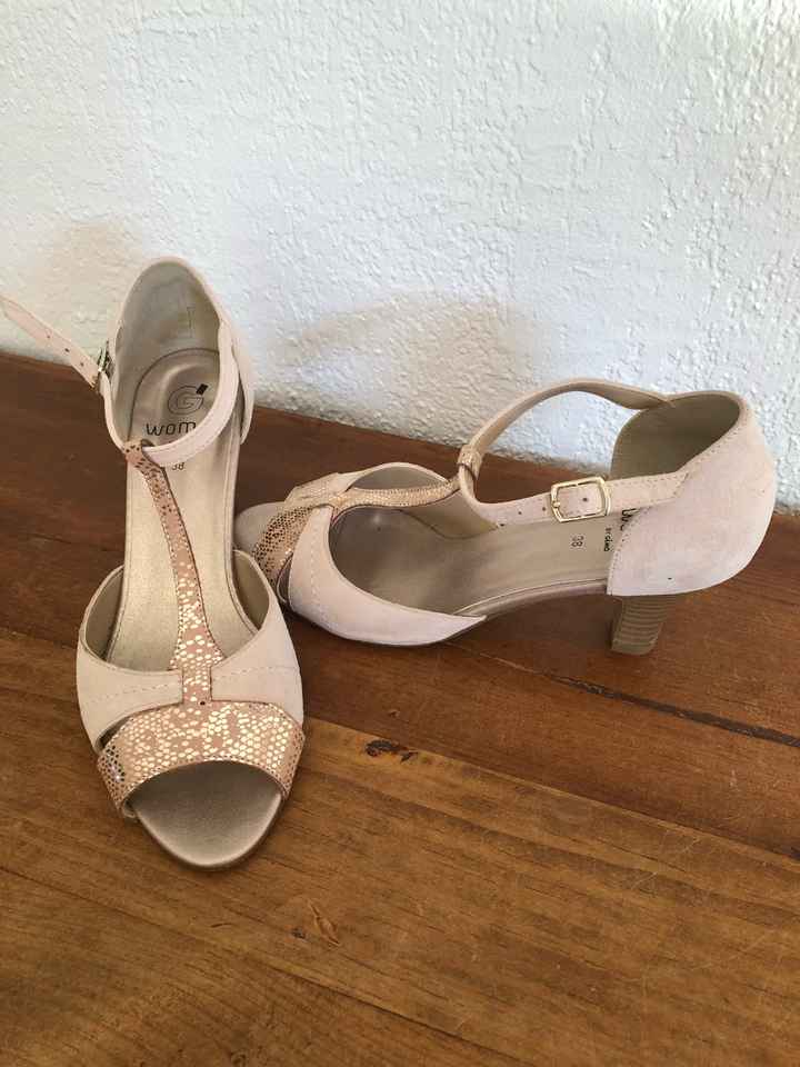 Chaussures - 1