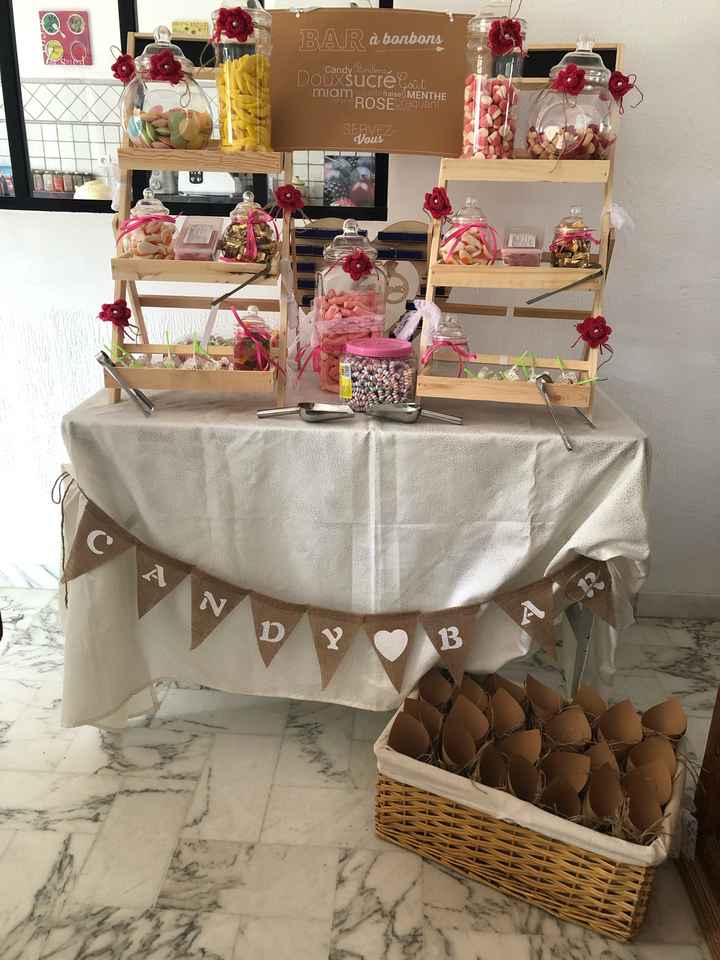 Bonbon candy bar - 1