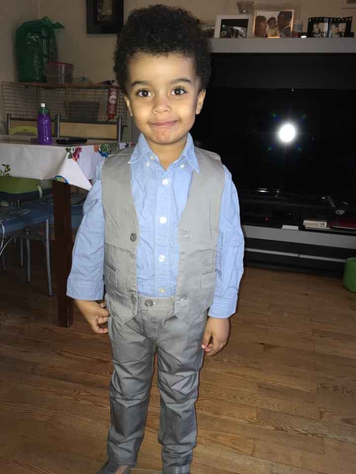 Tenue pour notre fils! - 1