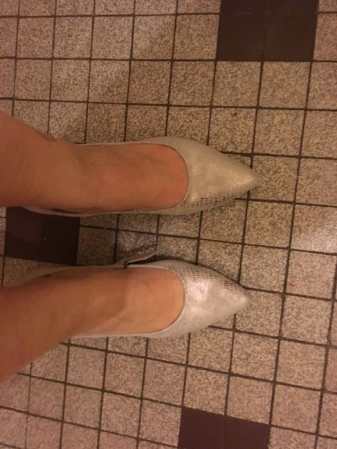 Vos chaussures ! - 1