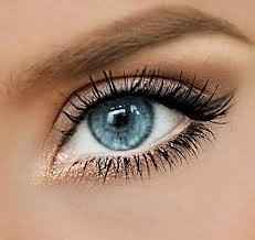 maquillage des yeux
