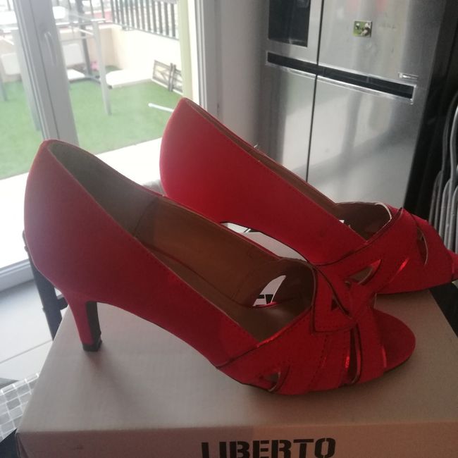 Chaussures trouvées - 1