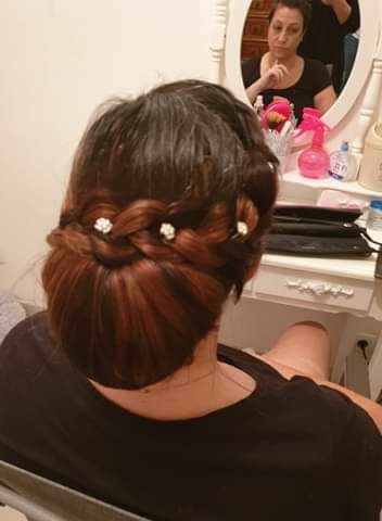 Les différentes coiffures possible avec le voile de mariée 👰 - 2