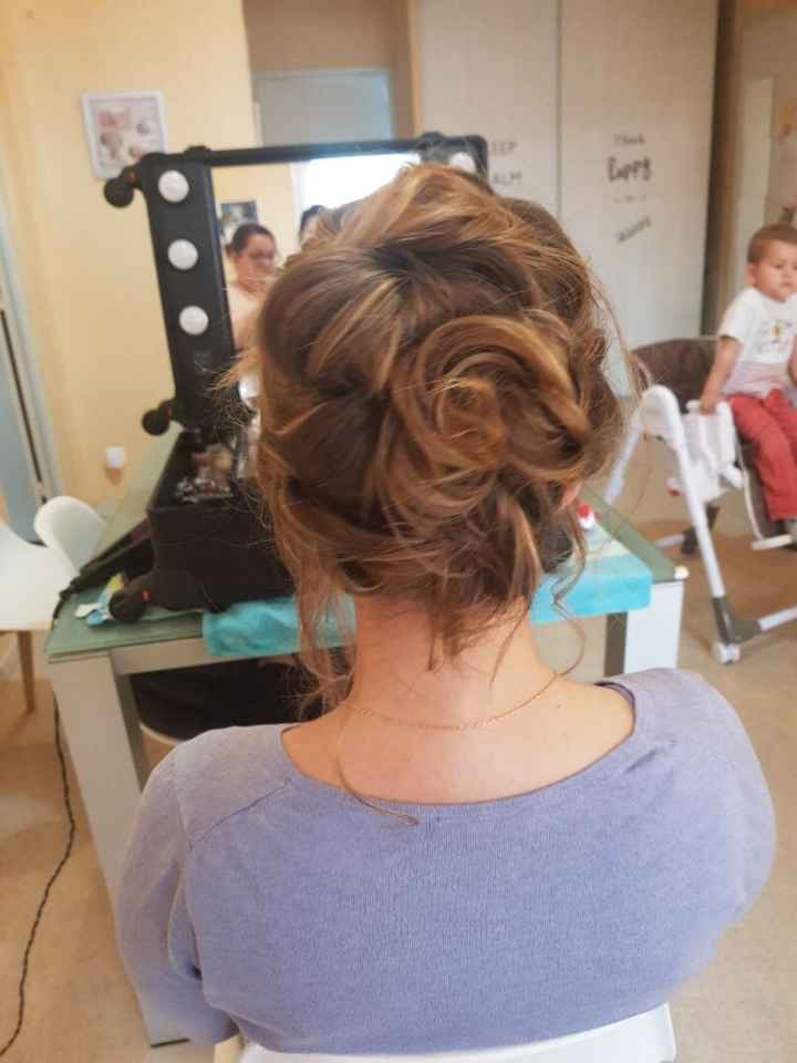 Essaie maquillage/coiffure et robe 😀 - 4